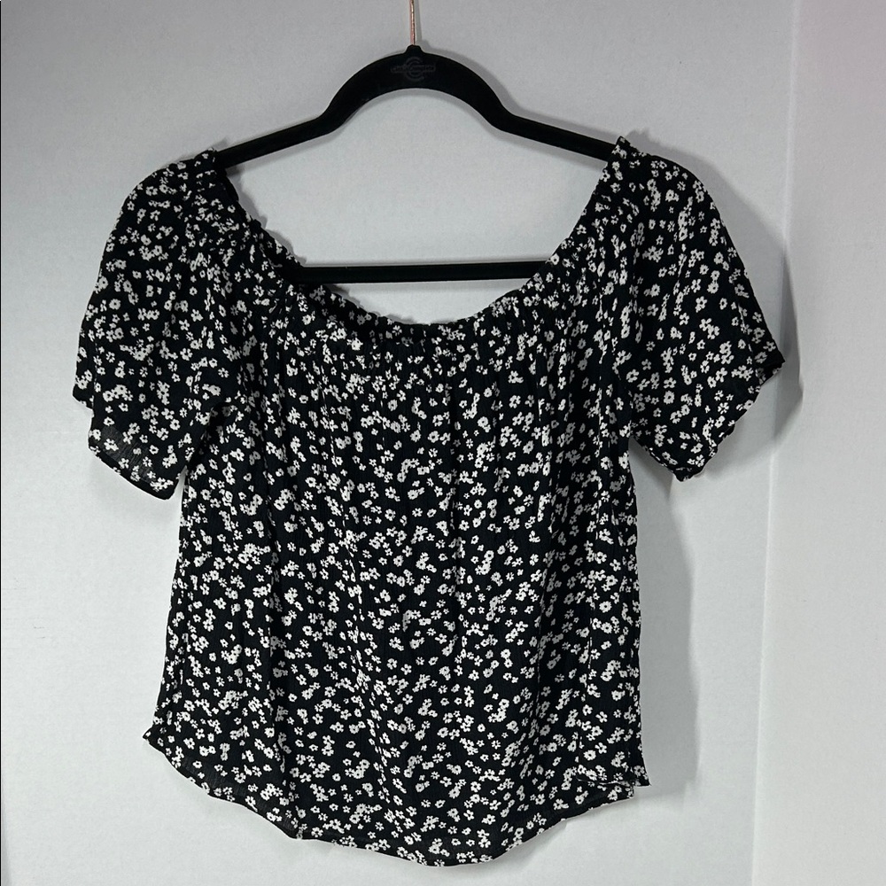 Rewind Black & White Floral Blouse | Size Medium